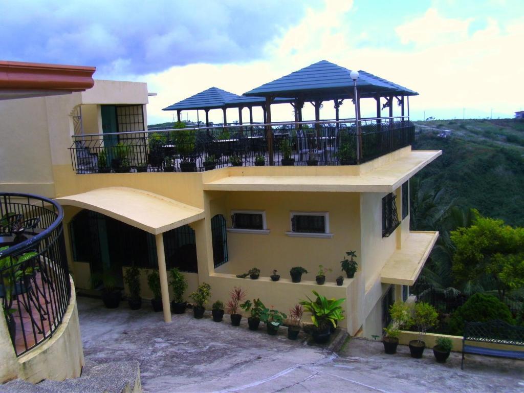 Royal Taal Inn Tagaytay City Eksteriør bilde