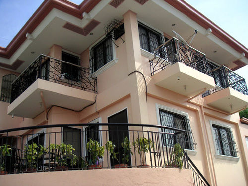 Royal Taal Inn Tagaytay City Eksteriør bilde