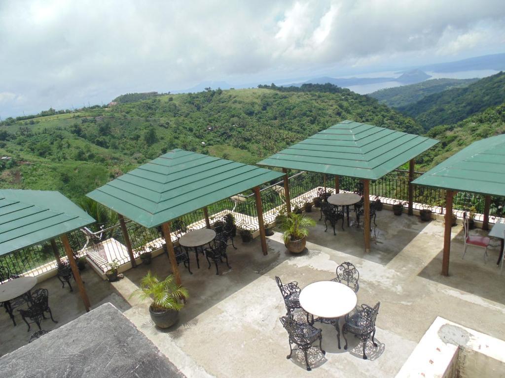 Royal Taal Inn Tagaytay City Eksteriør bilde