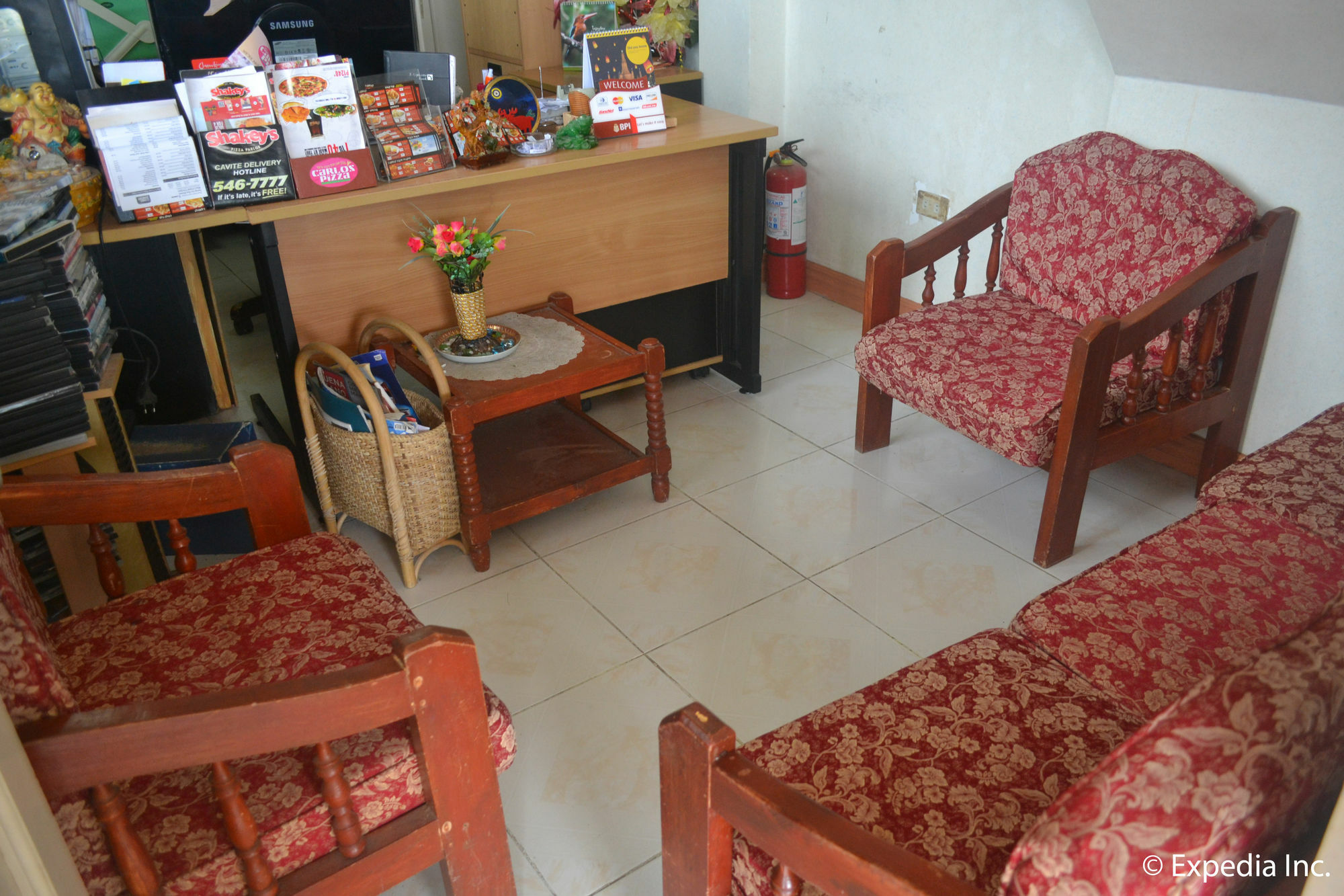 Royal Taal Inn Tagaytay City Eksteriør bilde