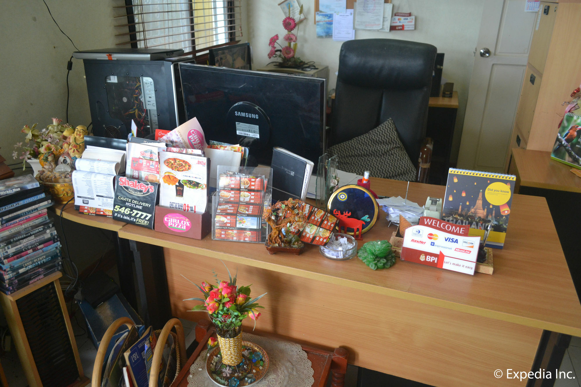 Royal Taal Inn Tagaytay City Eksteriør bilde